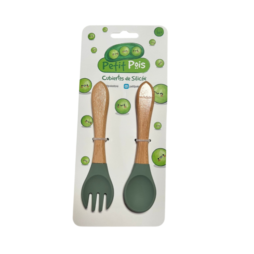 Set de cubiertos verde con mango de madera